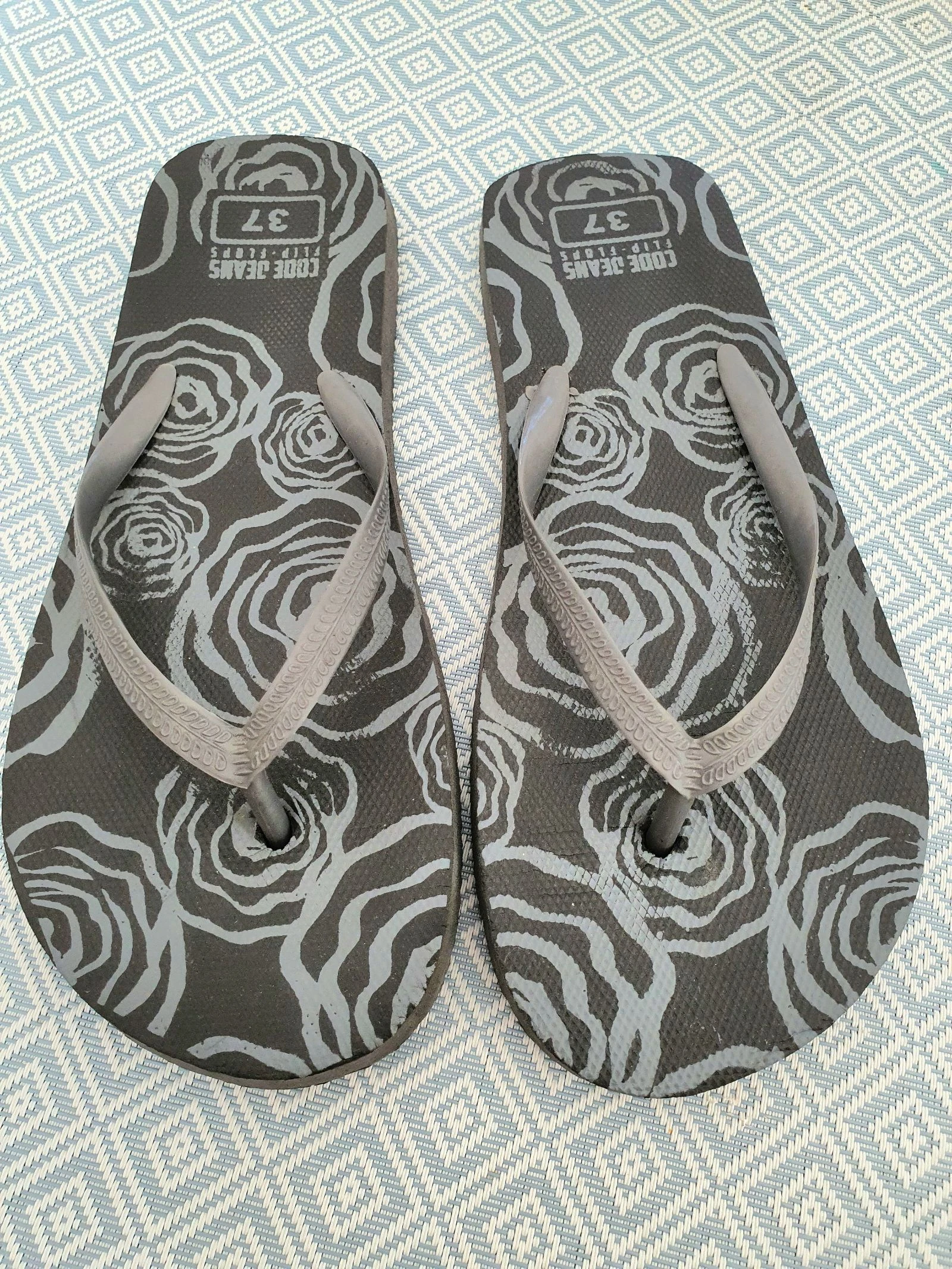 Tongs " flip flop"